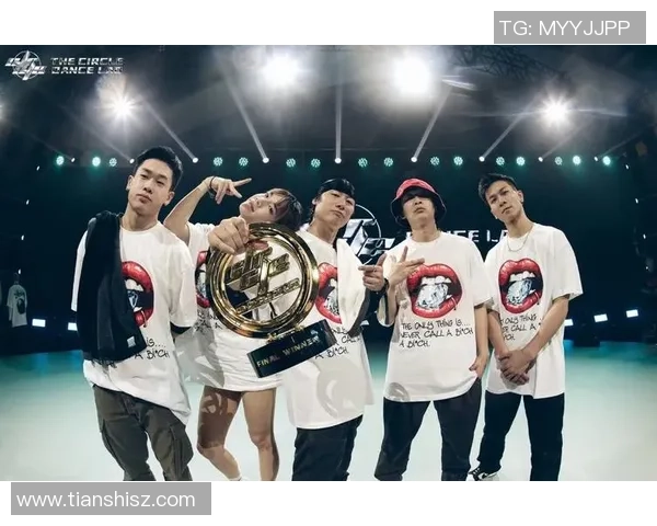 南京街舞队的灵活性揭秘：街舞艺术与城市文化的完美融合