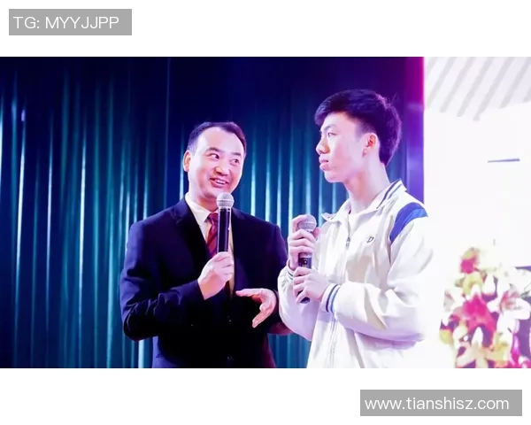 街舞人生的舞台与梦想对话杨磊分享他不为人知的故事与经历 街舞人生的舞台与梦想对话杨磊分享他不为人知的故事与经历